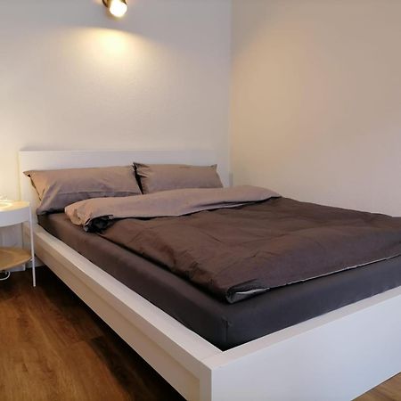 Apartment In Koeln / Cologne Mit Allem Drum Und Dran Exteriör bild
